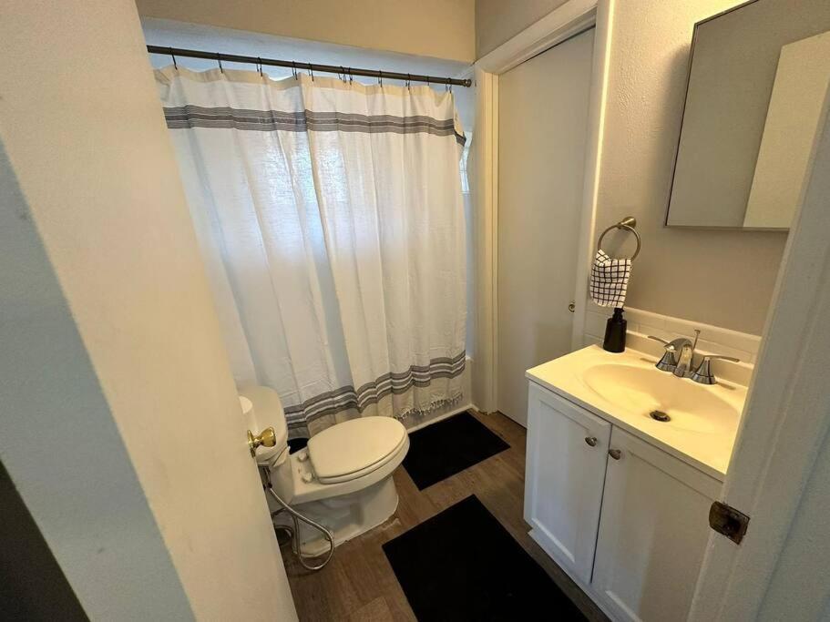 Cozy Apt Near Downtown Dayton Apartment Exterior photo